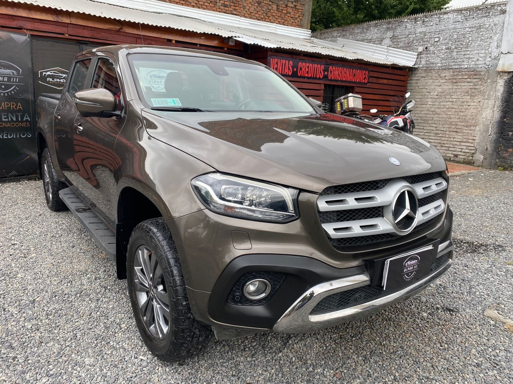 MERCEDES BENZ X 250D